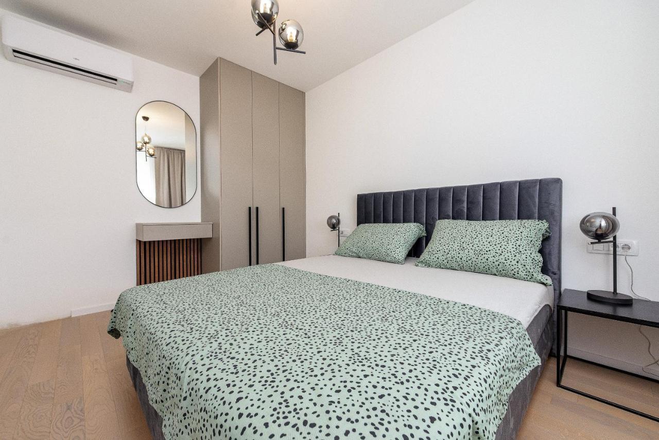 City Lux Apartment 2 - With Garage And Balcony Zadar Exterior foto